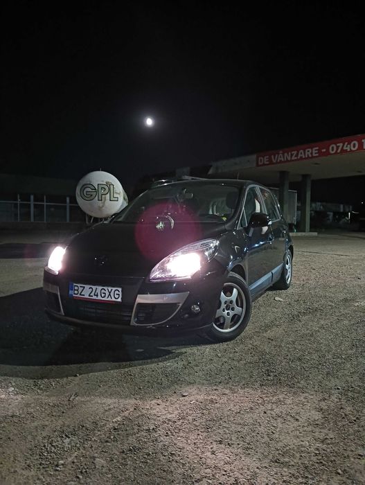 RENAULT Scenic 2010 — imagine 2