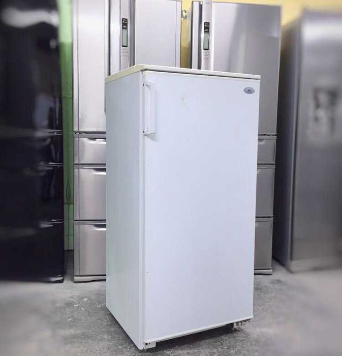 Продам  рабочий  холодильник