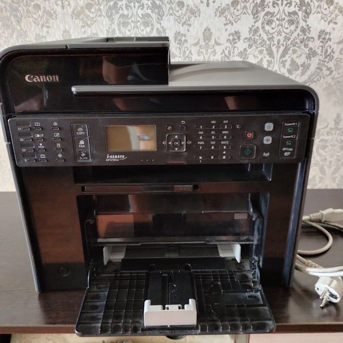 Продам  принтер черный