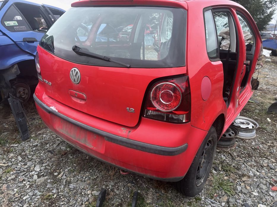 Bara spate vw polo rosu  dezmembrari vw polo