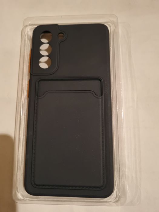 Vand husa pt samsung s21+ nouă si husa protectie centura alfa romeo