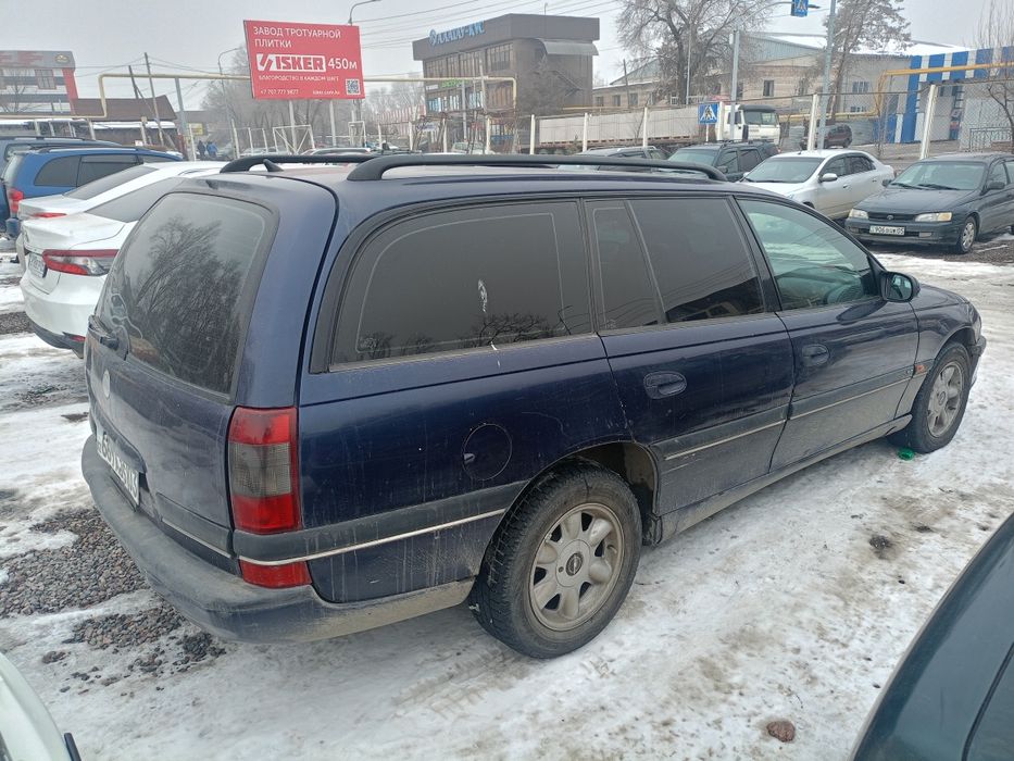Продам Опель Омега универсал автомат