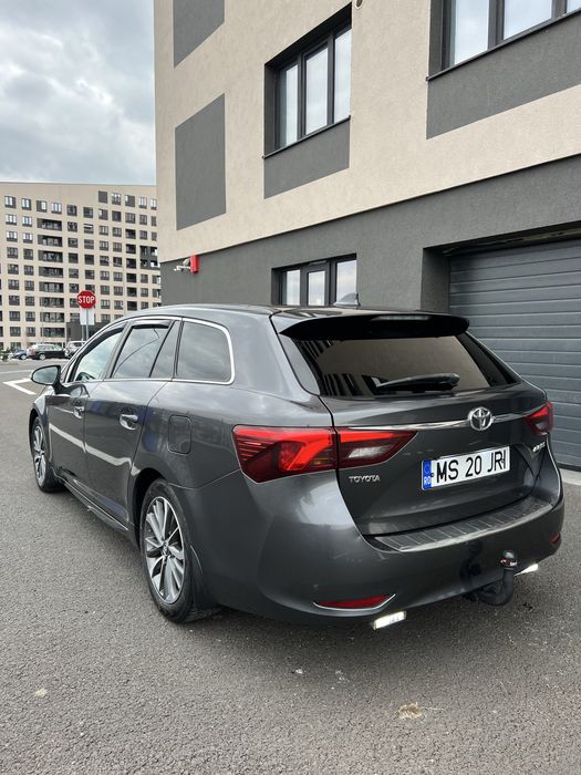 TOYOTA Avensis 2015 — imagine 3