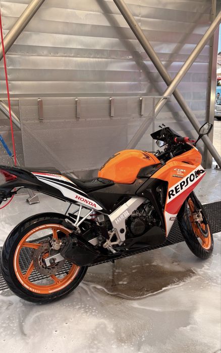 Honda cbr 125 cc