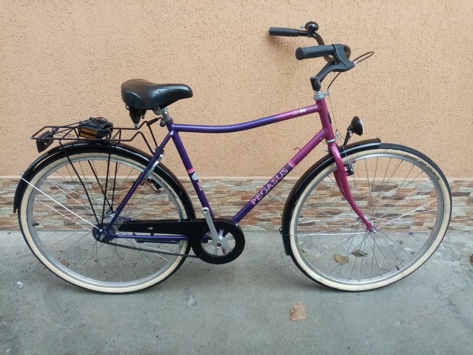 Bicicleta de dama și barbateasca