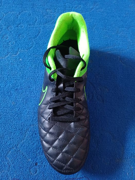 Original Nike tiempo butsi