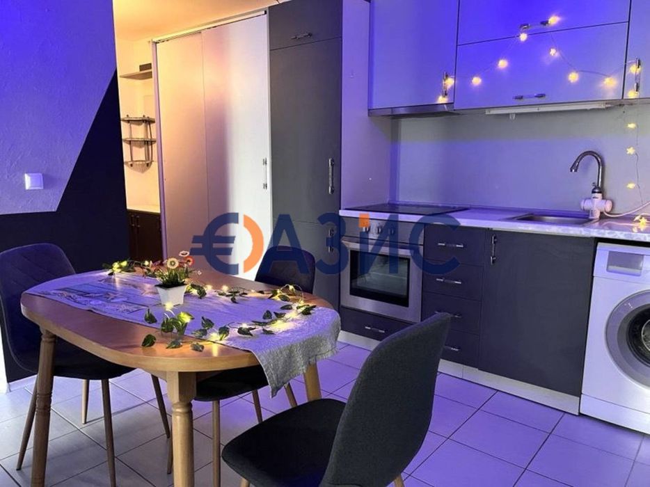 Продава се Тристаен апартамент в к.к. Слънчев бряг - 86 кв.м за 1396 €/кв.м - Снимка #2