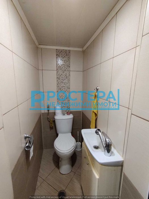 Продава се Тристаен апартамент в Търговище, Център - 85 кв.м за 1200 €/кв.м - Снимка #15