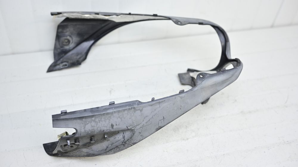 Carena Plastic Spate Evacuare Yamaha FZ6 2004 - 2009