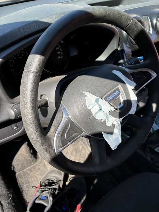 Дачия сандеро 1.0 бензин на части. 2020г