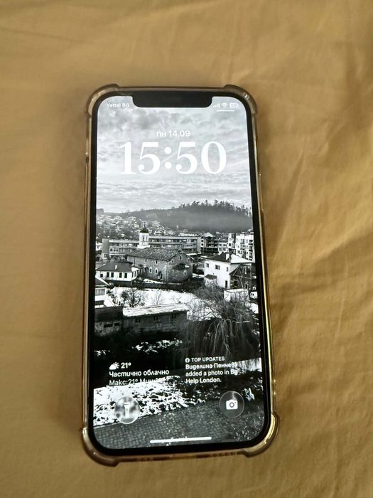 iPone 12 pro +11 pro подарък