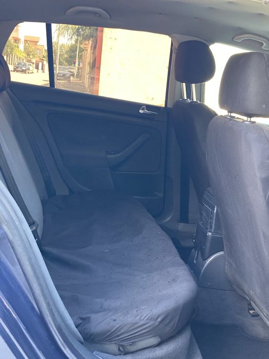 Vand VW Golf 5 stare foarte buna An 2006
