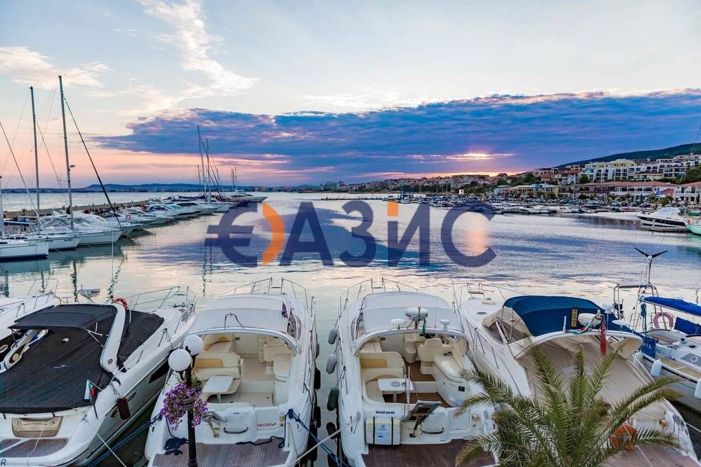 Продава се Двустаен апартамент в Свети Влас - 53 кв.м за 1153 €/кв.м - Снимка #4