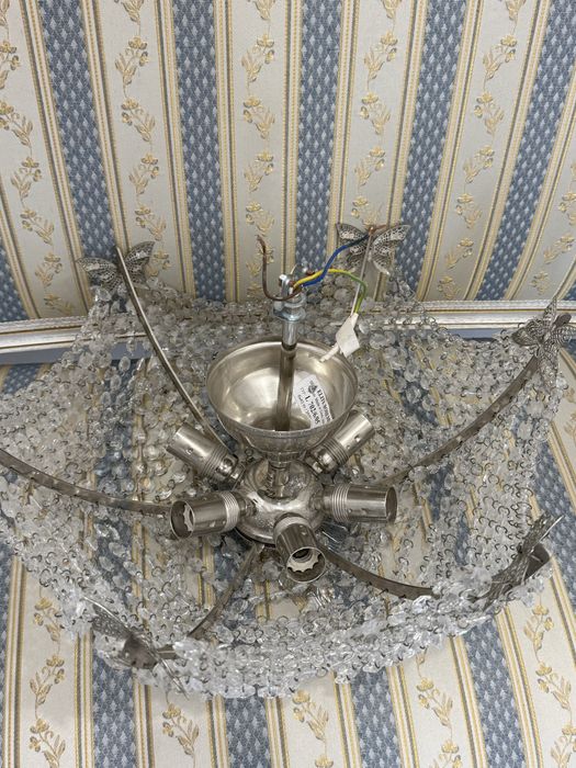 Хрустальная люстра