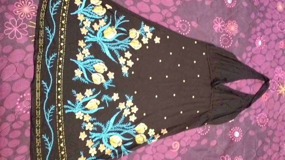 Дамски фирмени дрехи размер м-л за пролетта-28-40лв.