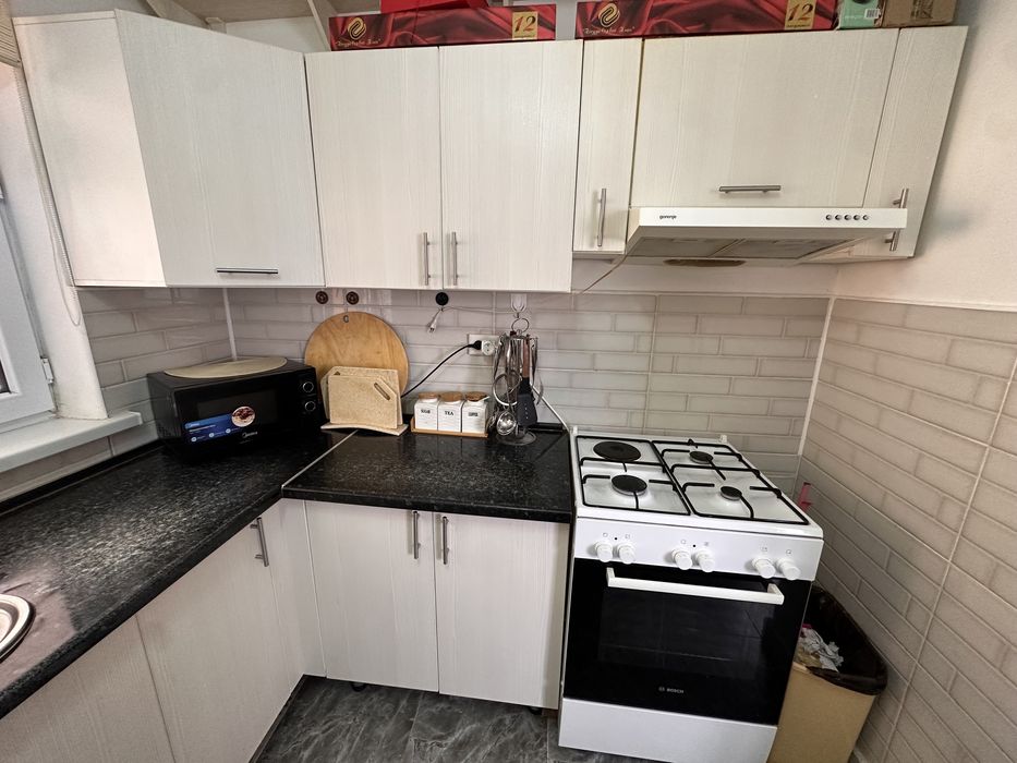 Продается кухонный гарнитур