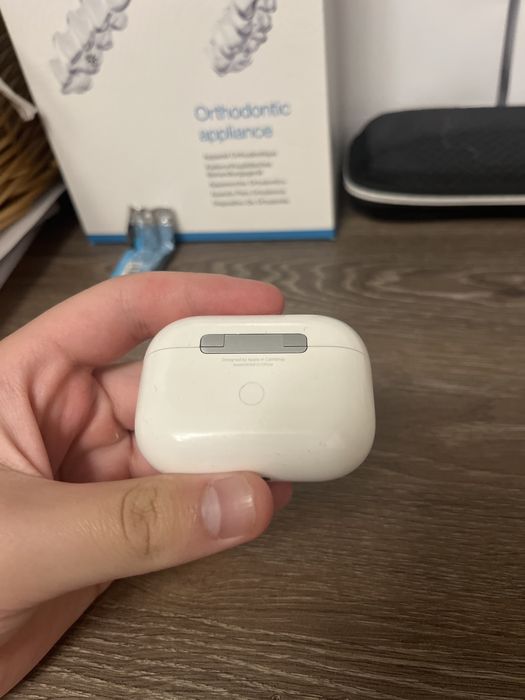 airpods pro на запчасти