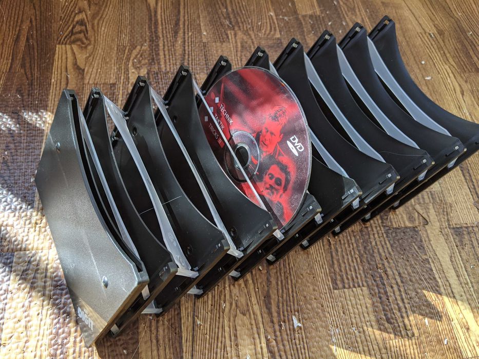 Кутия за 10 диска. Сгъваема