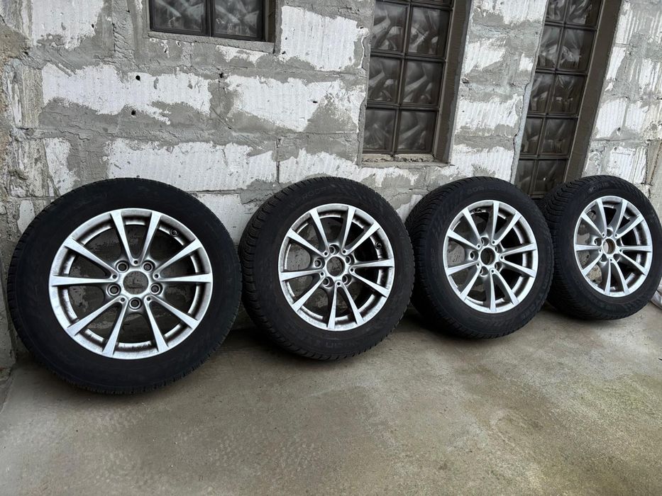 Jante originale BMW style 390 R16 + Nokian anvelope de iarna