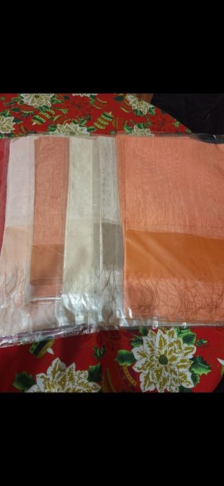 Шалове от сурова коприна