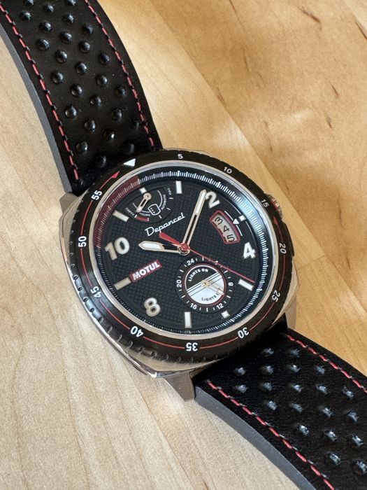 Механичен рейсинг часовник Depancel Pista Motul