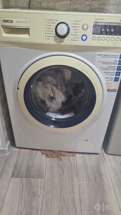 Срочно продам стиральную машинку