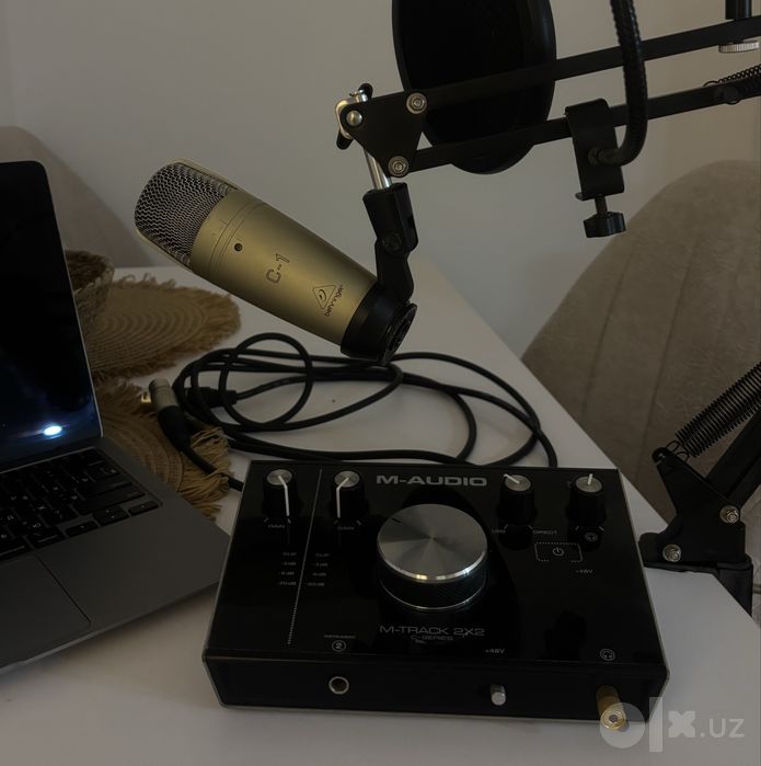 Студийный комплект M-Audio M-Track 2X2 + Behringer C-1