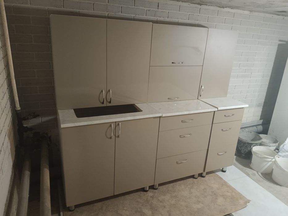 Продам кухонный гарнитур