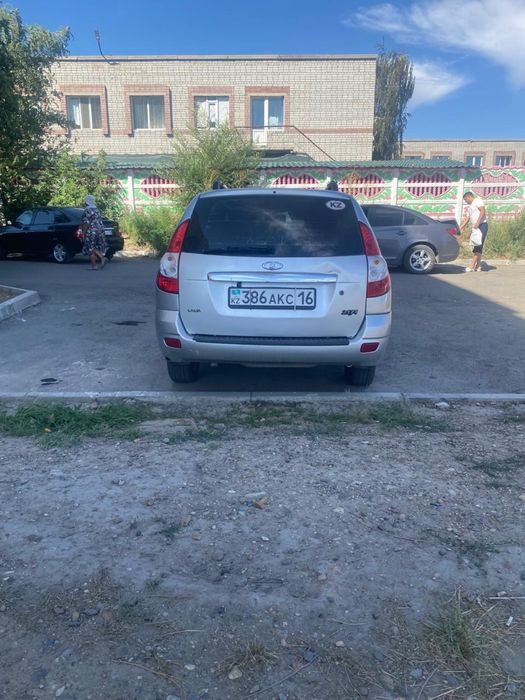 ВАЗ(Lada) Priora 2013 года 2171
