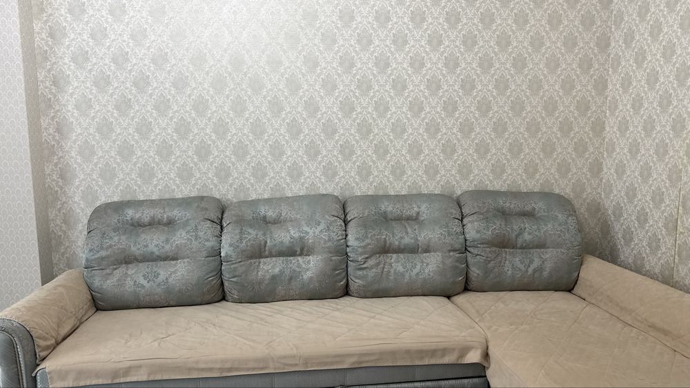 Продам угловой диван