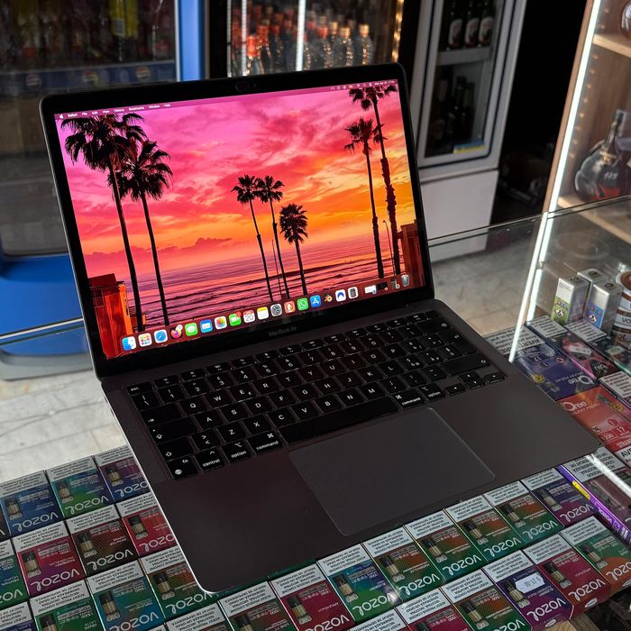 macbook air m1 | 8gb ram | 512 ssd | 85%baterie | MacOs 18 |