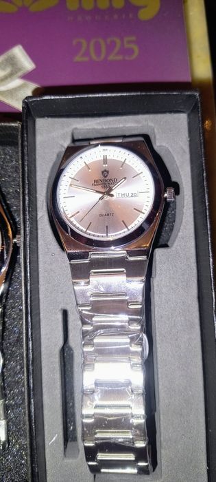 Нови луксозни мъжки кварцови  ръчни часовници Binbond  ,нови