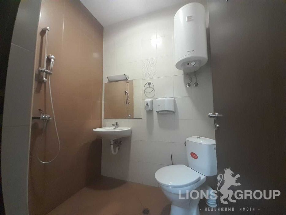 Офис, 55кв., Базар Левски!