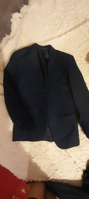 Продам костюм тройка