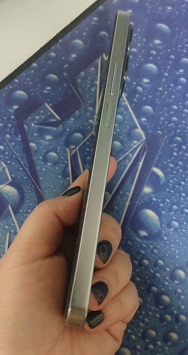 Продаётся HONOR 90LITE