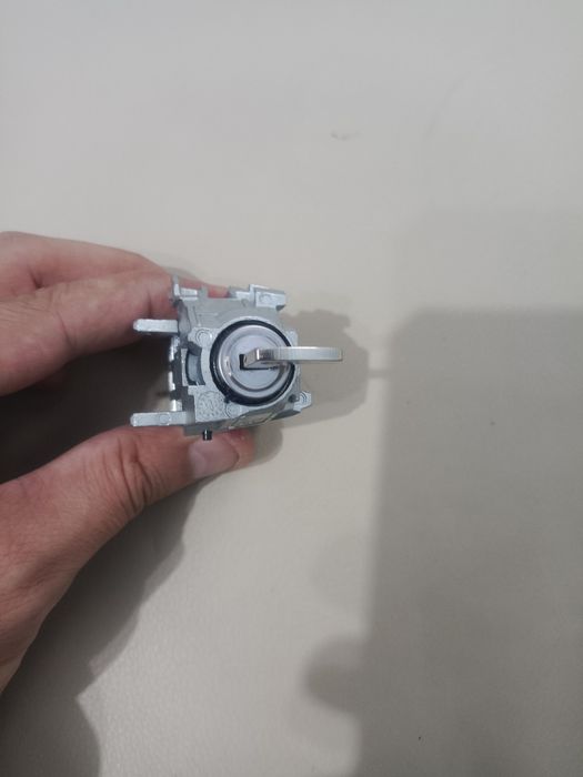 Личинка замка двери Мерседес W221