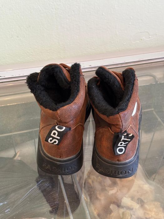 Ботинки коричневый