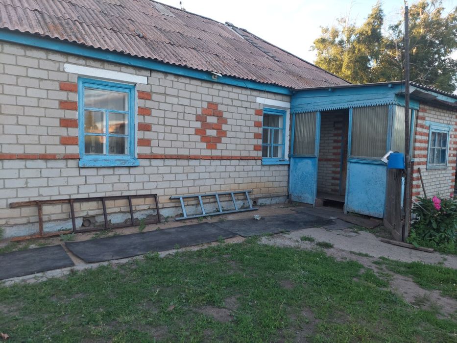 Продам дом п. Новоильиновка