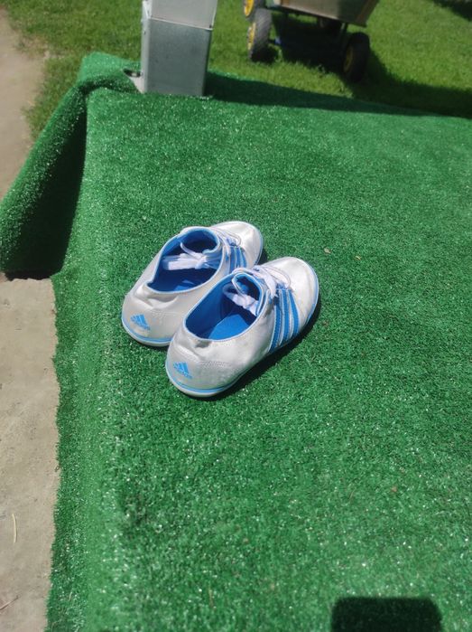 Tenesi dama  Adidas 37