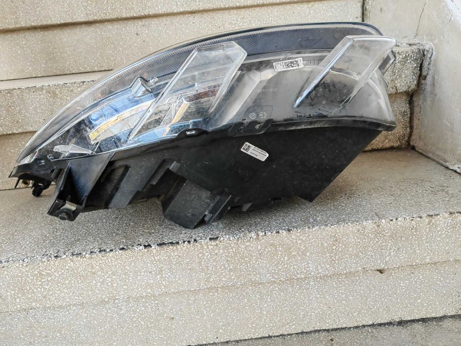 Фар Citroen Jumpy десен / Фар Ситроен Джъмпи Оригинален