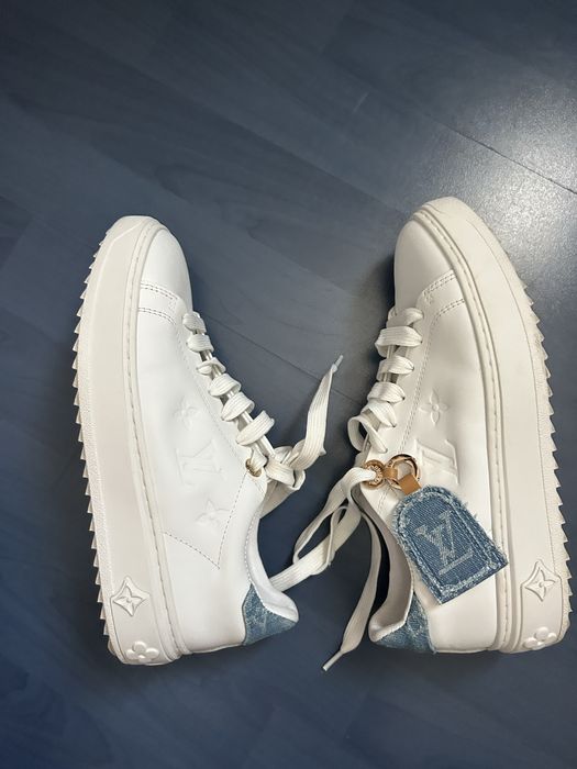 Дамски обувки LV