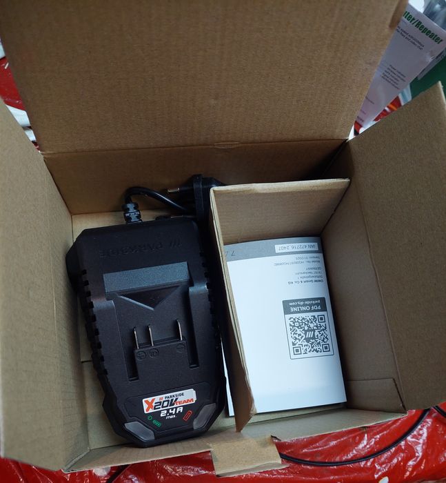 Зарядно Parkside 20v