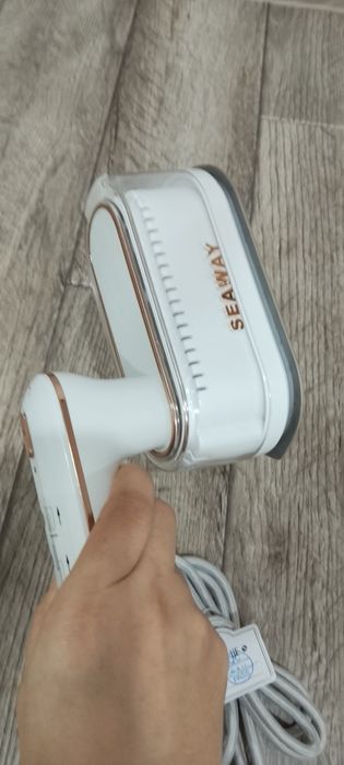 Продам новый утюг отпариватель