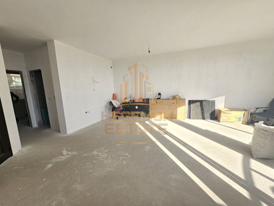 Продава се Двустаен апартамент в Балчик - 73 кв.м за 1247 €/кв.м - Снимка #2