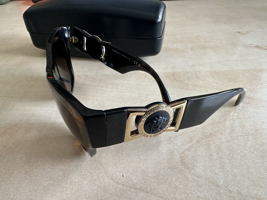 Слънчеви очила Versace