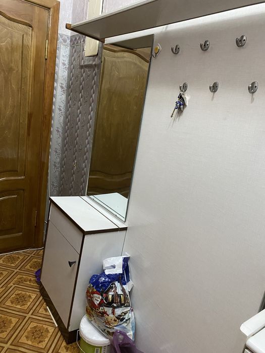 Прихожая бесплатно самовывоз в центре