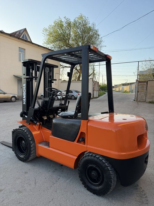 Вилочныц погрузчик кара автокара