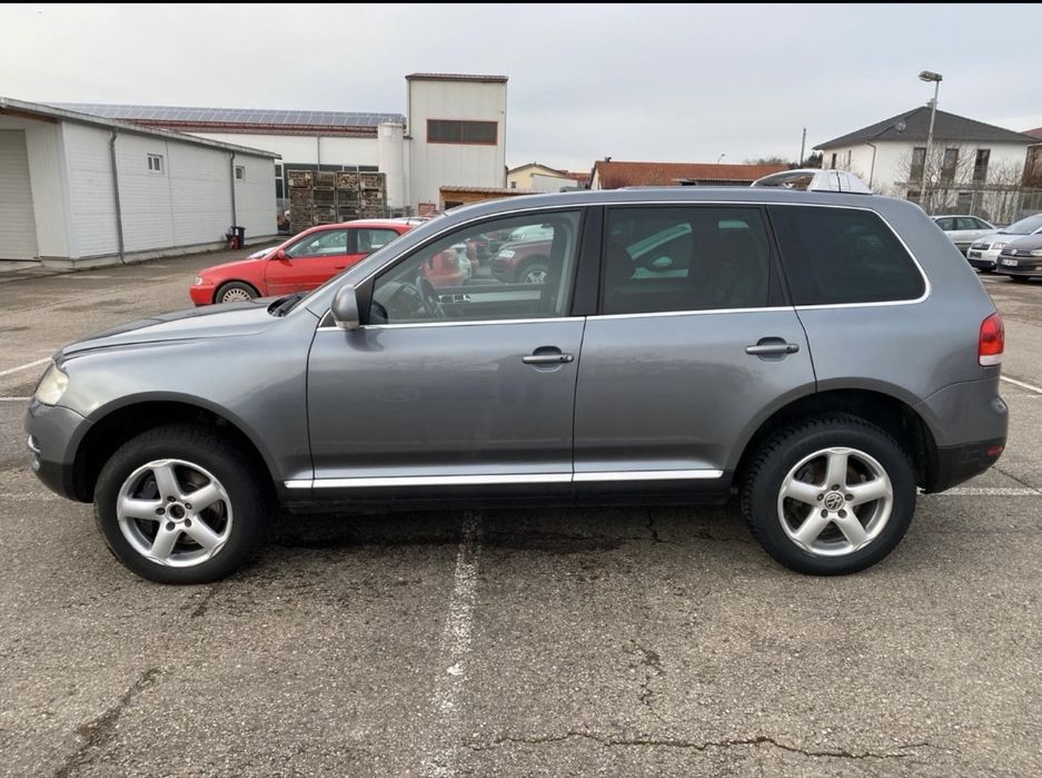 VW Touareg 2.5 R5 2004 год. На Части
