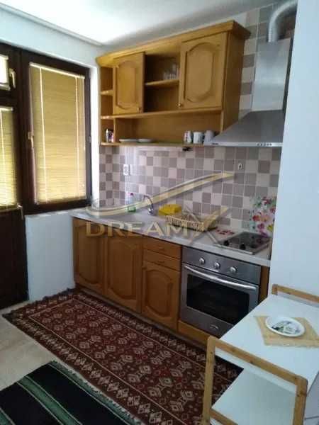 Дава се под наем Тристаен апартамент в Центъра! 71056607