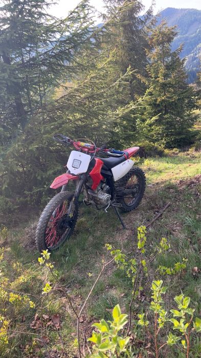 Vând enduro cross 200cc 4t